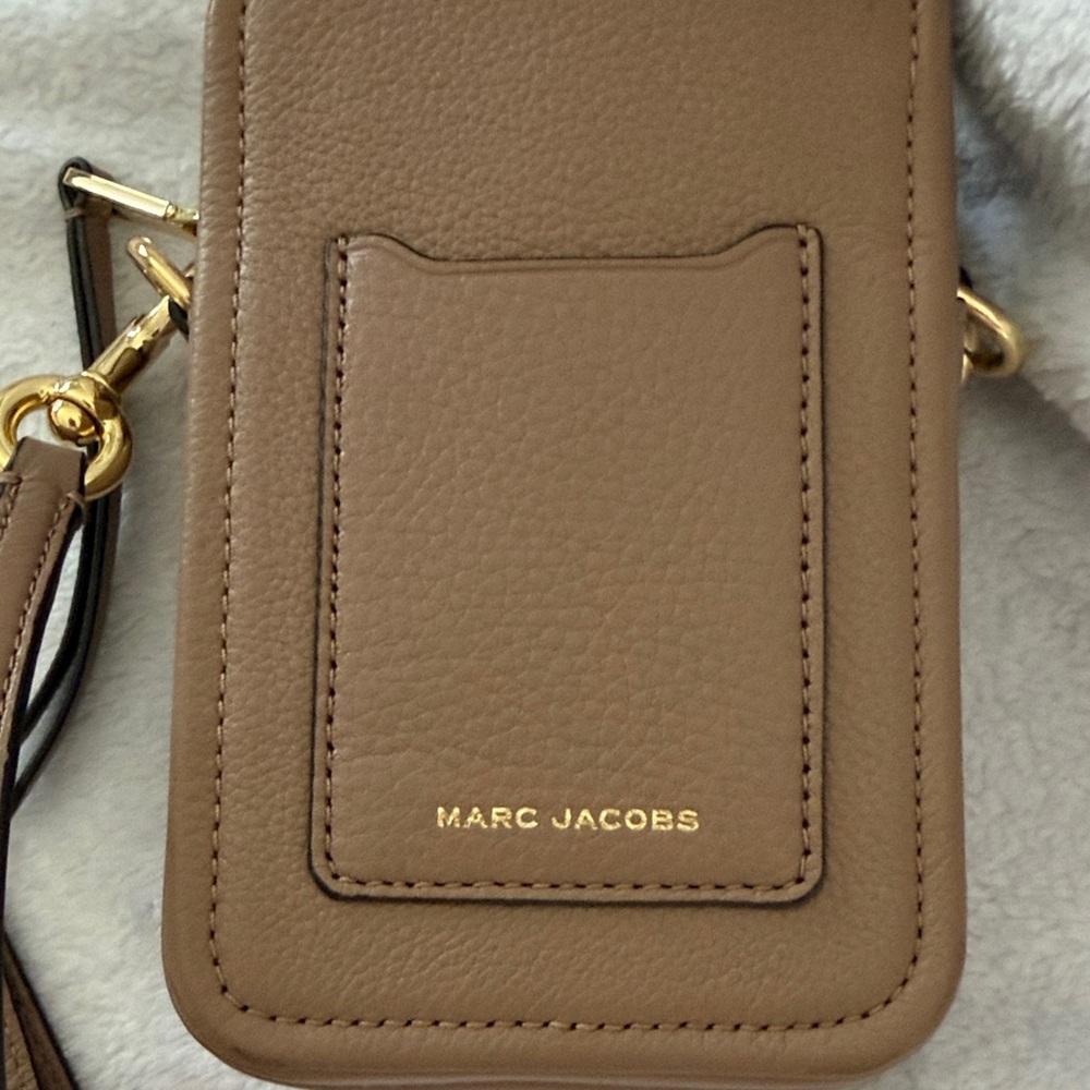Marc Jacobs Tan Leather Crossbody Bag - Picture 2 of 5
